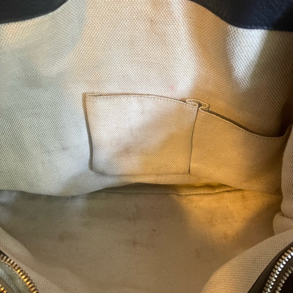 Authentic Gucci Soho tussle tote - Picture 7 of 10